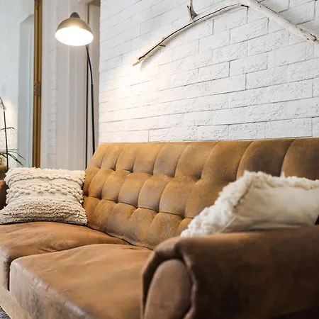 Della * Biograd Na Moru