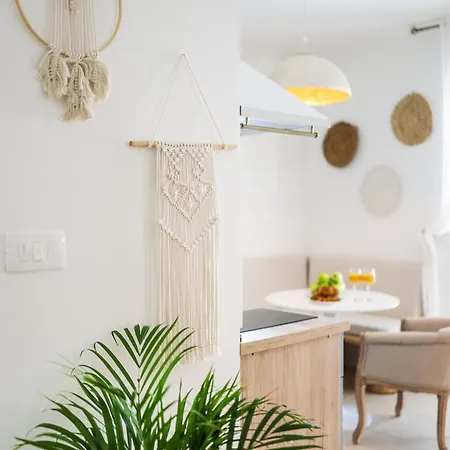 Della Apartmán Biograd Na Moru
