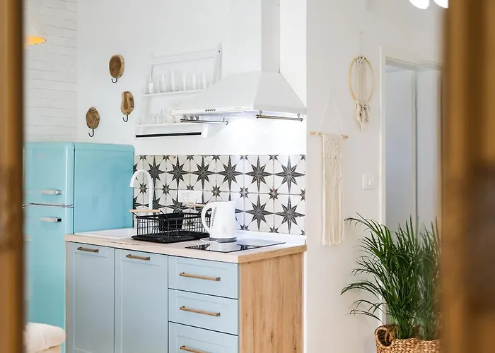 Della ביוגראד נה מורו