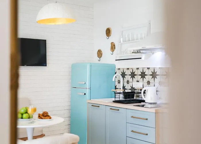 Della ביוגראד נה מורו